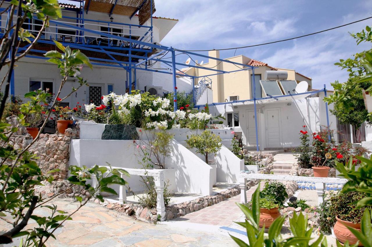 Paradis Studios Archangelos  Luaran gambar
